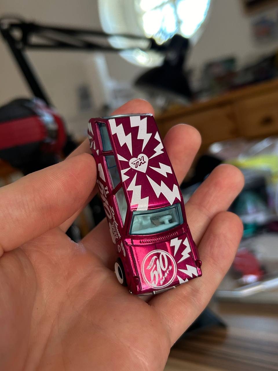 Datsun 510 wagon Treasure Hunt livery Water slide decal set for HW 1:64