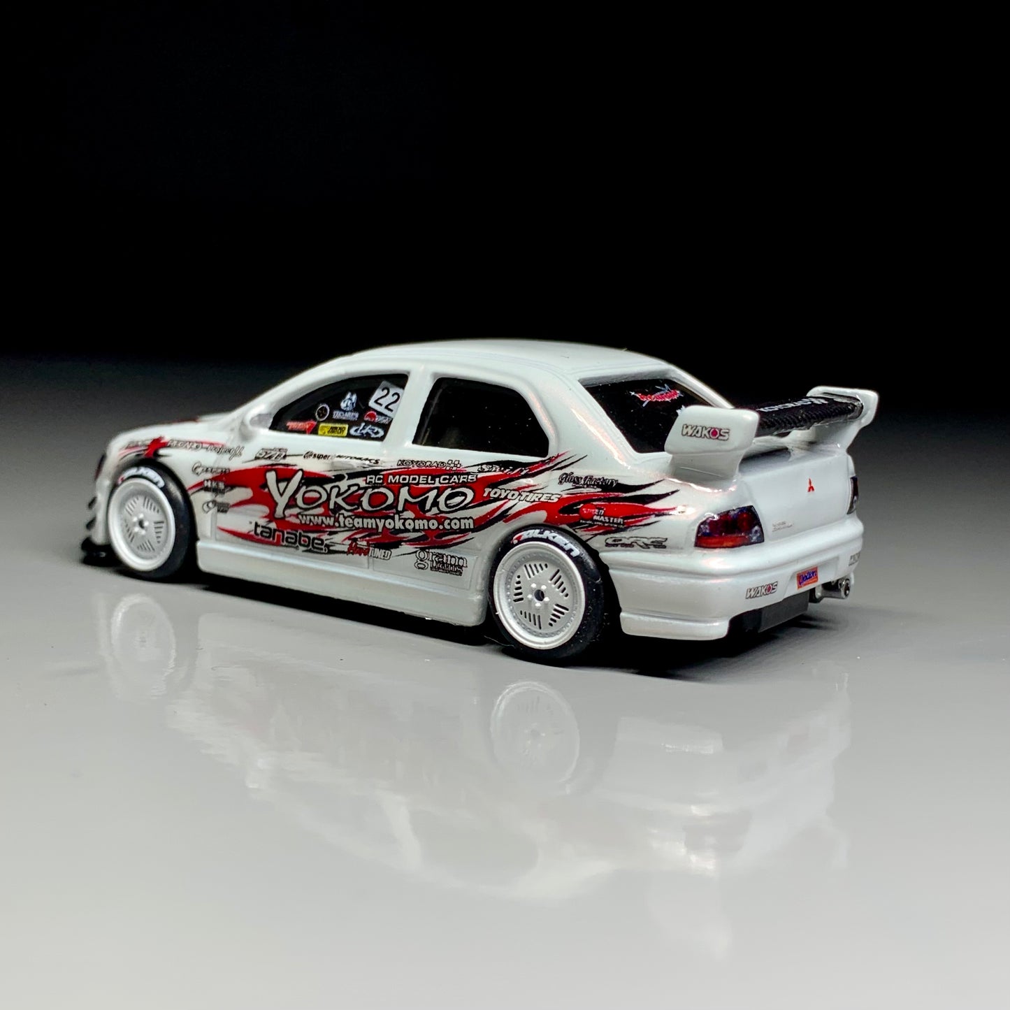 Yokomo D1GP Mitsubishi Lancer Evo 9 Custom Hot Wheels