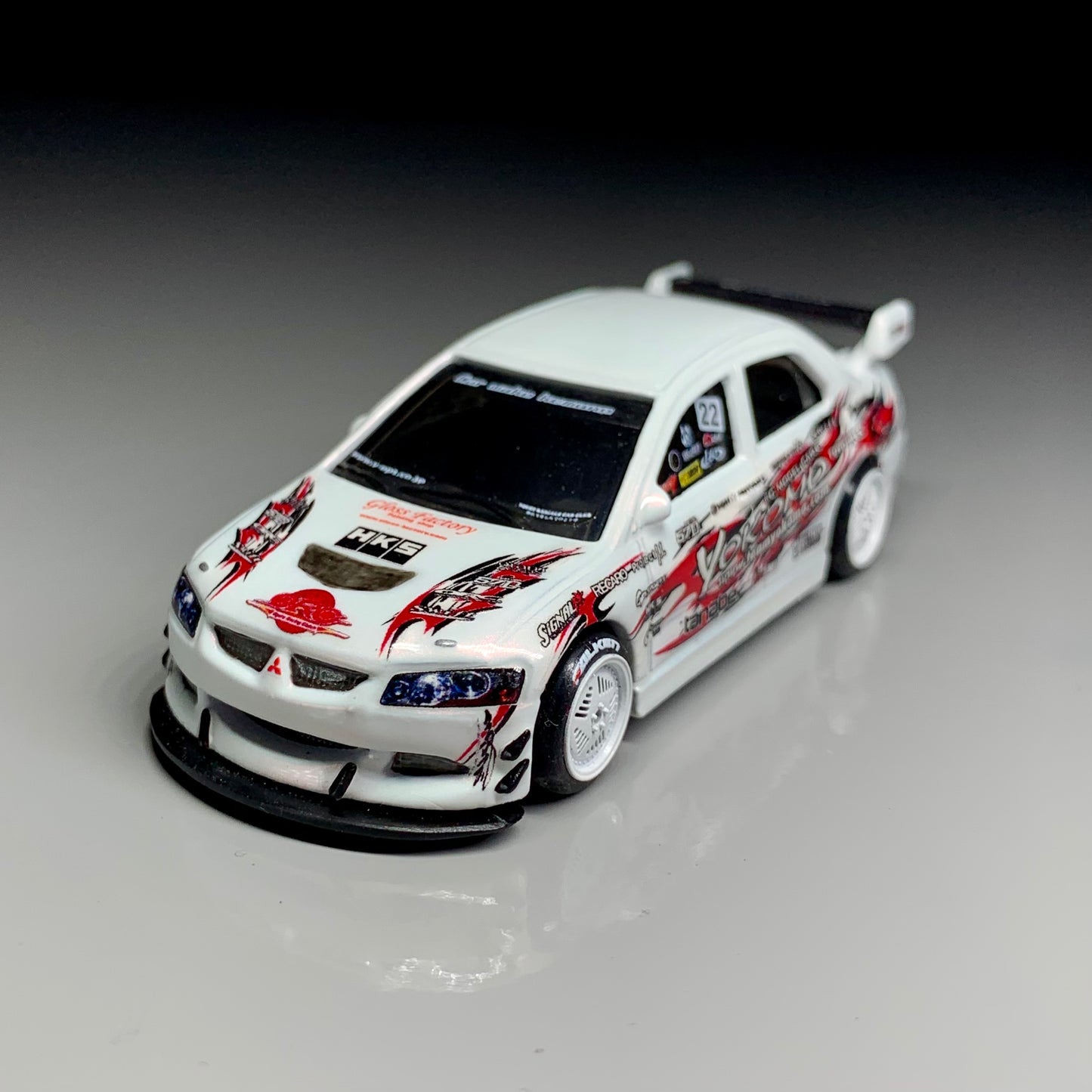 Yokomo D1GP Mitsubishi Lancer Evo 9 Custom Hot Wheels